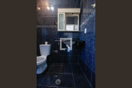 Banheiro de casa para alugar com 1 quarto, 45m² em Jardim Miriam, São Paulo