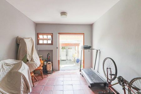 Quarto Lavanderia de casa à venda com 3 quartos, 130m² em Vila Nova Alba, São Paulo