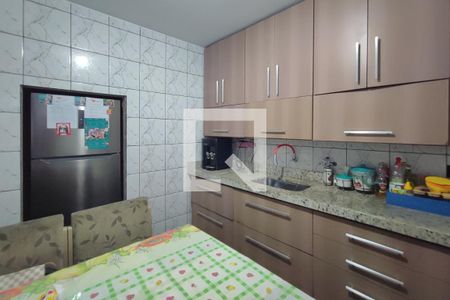 Cozinha de casa de condomínio à venda com 2 quartos, 62m² em Jd Maria Eugenia, Campinas