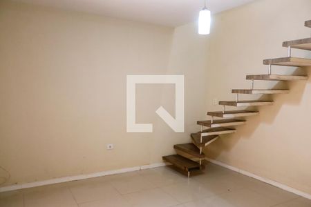 Sala de casa à venda com 5 quartos, 290m² em Bandeiras, Osasco