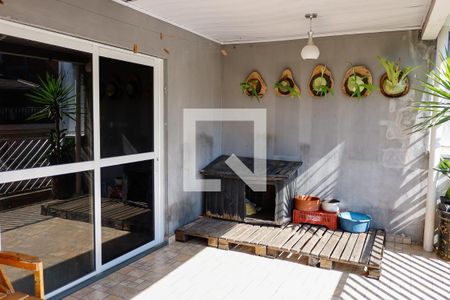 Sacada de casa à venda com 5 quartos, 290m² em Bandeiras, Osasco