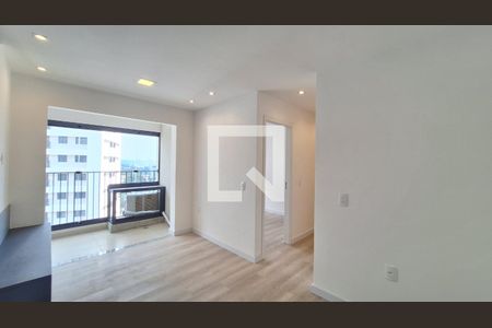 Sala de apartamento para alugar com 2 quartos, 55m² em Vila Anastácio, São Paulo