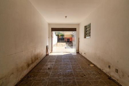 Garagem de casa à venda com 3 quartos, 250m² em Tristeza, Porto Alegre