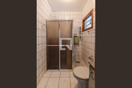 Banheiro Social de casa à venda com 3 quartos, 250m² em Tristeza, Porto Alegre