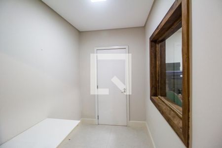 Adega de casa de condomínio para alugar com 5 quartos, 672m² em Residencial Morada dos Lagos, Barueri
