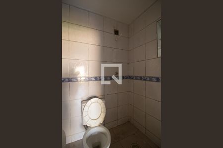 Banheiro de casa para alugar com 1 quarto, 45m² em Vila Gustavo, São Paulo