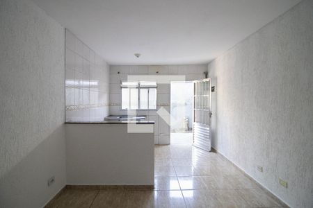 Sala e Cozinha de casa para alugar com 1 quarto, 45m² em Vila Gustavo, São Paulo