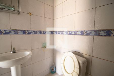 Banheiro de casa para alugar com 1 quarto, 45m² em Vila Gustavo, São Paulo