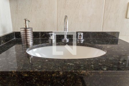 Banheiro de casa à venda com 3 quartos, 195m² em Vila Jerusalem, São Bernardo do Campo