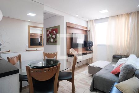 Sala de apartamento para alugar com 2 quartos, 41m² em Vila Penteado, São Paulo