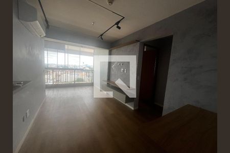 Sala/Quarto de apartamento para alugar com 1 quarto, 48m² em Csg 03, Lote 07, Brasília