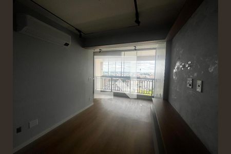 Sala/Quarto de apartamento para alugar com 1 quarto, 48m² em Csg 03, Lote 07, Brasília