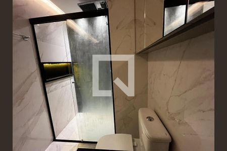 Banheiro de apartamento para alugar com 1 quarto, 48m² em Csg 03, Lote 07, Brasília