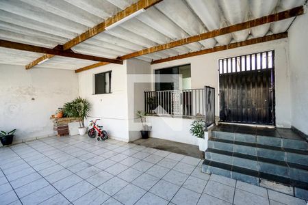 Garagem de casa à venda com 4 quartos, 199m² em Vila Carrão, São Paulo