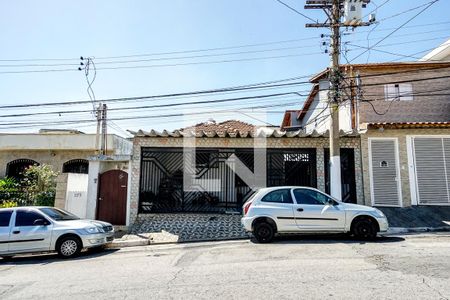 Fachada de casa à venda com 4 quartos, 199m² em Vila Carrão, São Paulo