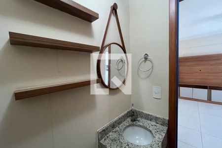Lavabo de apartamento para alugar com 1 quarto, 53m² em Campo Grande, Santos