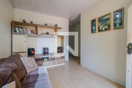 Sala 2 de casa à venda com 4 quartos, 200m² em Medianeira, Porto Alegre