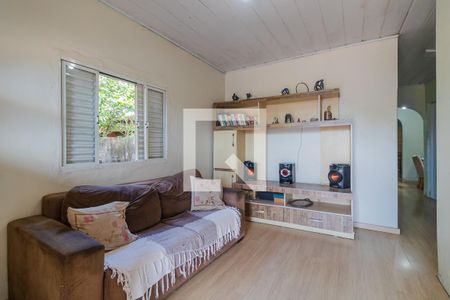 Sala 2 de casa à venda com 4 quartos, 200m² em Medianeira, Porto Alegre