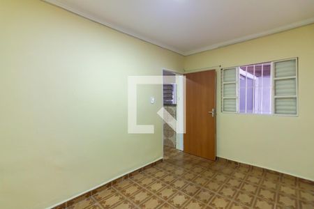 Quarto 1 de casa para alugar com 2 quartos, 55m² em Km 18, Osasco