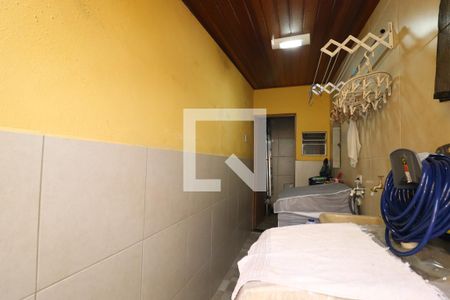Área de Serviço de casa à venda com 3 quartos, 120m² em Parque Erasmo Assunção, Santo André