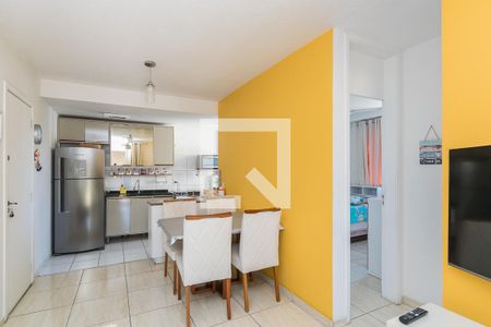 Sala de apartamento à venda com 3 quartos, 56m² em Parada de Lucas, Rio de Janeiro