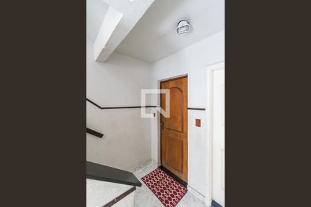 Área comum - Entrada do imóvel de apartamento à venda com 2 quartos, 56m² em Olaria, Rio de Janeiro