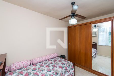 Quarto 2 de apartamento à venda com 2 quartos, 56m² em Olaria, Rio de Janeiro