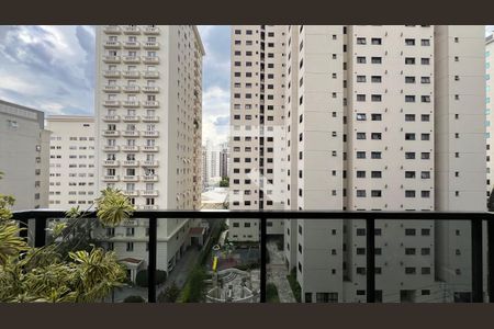 Varanda de apartamento à venda com 3 quartos, 220m² em Cerqueira César, São Paulo