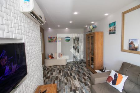 Sala de apartamento para alugar com 2 quartos, 83m² em Recreio dos Bandeirantes, Rio de Janeiro