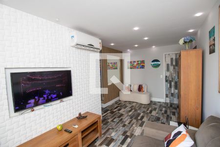 Sala de apartamento para alugar com 2 quartos, 83m² em Recreio dos Bandeirantes, Rio de Janeiro