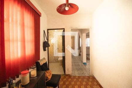 Hall de casa à venda com 3 quartos, 345m² em Jardim Modelo, São Paulo