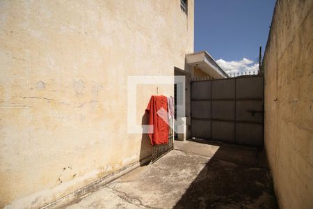 Quintal de casa à venda com 3 quartos, 345m² em Jardim Modelo, São Paulo