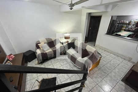 Sala de casa para alugar com 3 quartos, 80m² em Jardim Guanabara, Rio de Janeiro