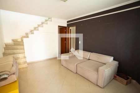 Sala de casa à venda com 2 quartos, 189m² em Vila Aurora (zona Norte), São Paulo