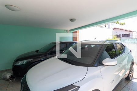 Garagem de casa para alugar com 4 quartos, 500m² em Vila Ré, São Paulo