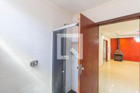 Banheiro de casa à venda com 4 quartos, 170m² em Estância Velha, Canoas