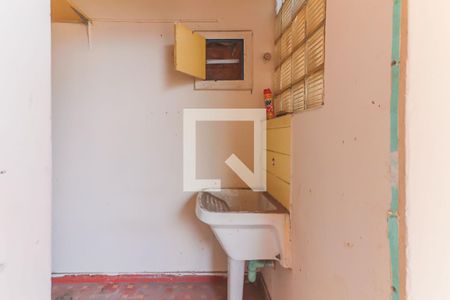 Edicula de casa à venda com 4 quartos, 350m² em Rio Pequeno, São Paulo