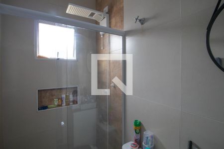 Banheiro de apartamento para alugar com 1 quarto, 33m² em Vila Gustavo, São Paulo