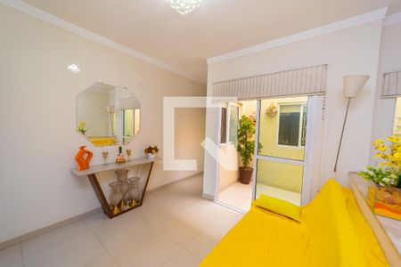 Sala de estar de casa à venda com 3 quartos, 155m² em Vila Carrão, São Paulo