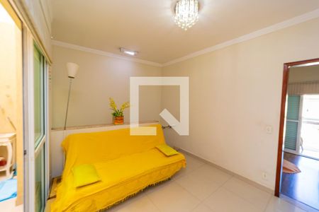 Sala de estar de casa à venda com 3 quartos, 155m² em Vila Carrão, São Paulo