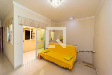 Sala de estar de casa à venda com 3 quartos, 155m² em Vila Carrão, São Paulo