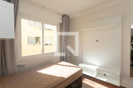 Quarto de apartamento para alugar com 1 quarto, 50m² em Passo D’areia, Porto Alegre