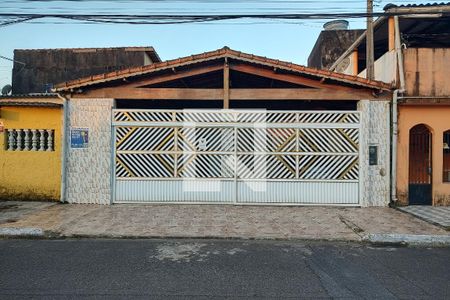 Fachada de casa para alugar com 2 quartos, 120m² em Real, Praia Grande