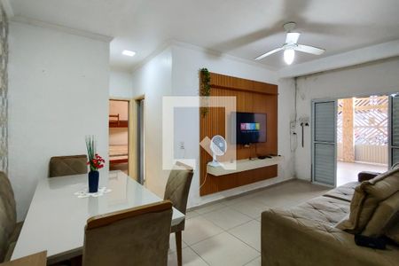 Sala de casa para alugar com 2 quartos, 120m² em Real, Praia Grande