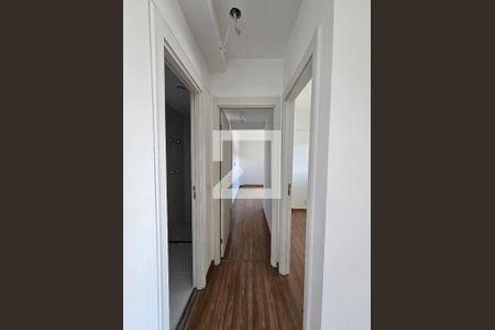 Corredor de apartamento para alugar com 2 quartos, 64m² em Nova Klabin, São Paulo