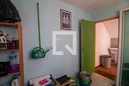 Dispensa de Serviço de casa à venda com 3 quartos, 181m² em Vila Cordeiro, São Paulo