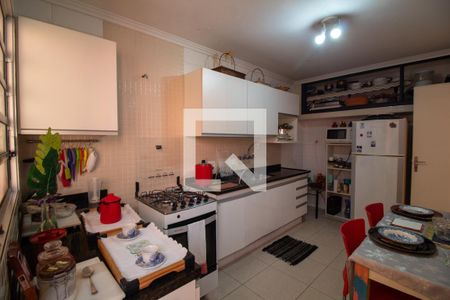 Cozinha de casa à venda com 3 quartos, 181m² em Vila Cordeiro, São Paulo