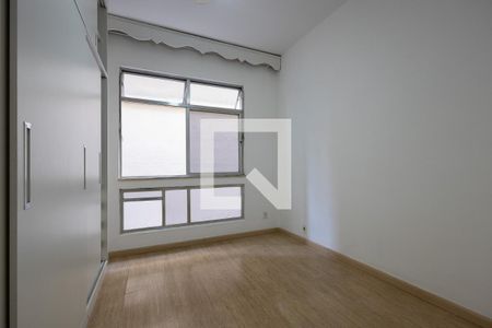 Quarto de apartamento à venda com 2 quartos, 56m² em Tijuca, Rio de Janeiro