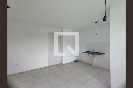 Sala de apartamento para alugar com 2 quartos, 43m² em Vargem Grande, Rio de Janeiro