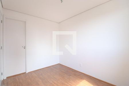 Quarto de apartamento à venda com 1 quarto, 30m² em Parque Industrial Tomas Edson, São Paulo